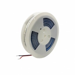 Strip Led Adesiva 220v Luce Natura 4200k 6mm 8 watt al metro 120D/M Ip65