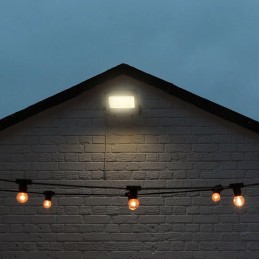 V-TAC Faro LED 50W con Telecomando e Driver IC Integrato Colore Nero e Grigio Satinato RGB+6500K IP65 sku 23463