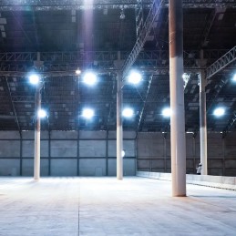 V-TAC Campana Industriale Led 100W 160LM/W UFO Nera 6500K IP65 15500 Lm Sku 24075